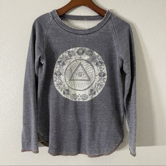 Tokyo Darling Gray Vintage Inspired Sweatshirt with Cutout Super Comfortable XS - Picture 5 of 11